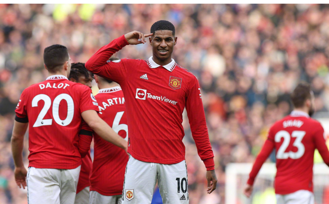 场篮球比赛 场篮球比赛